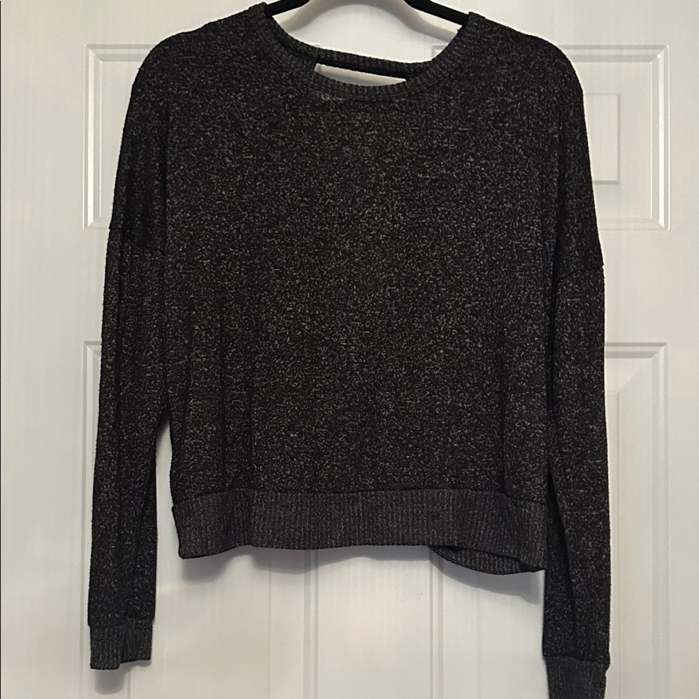 Moa Moa Cropped Sweater L Heather Black Open Back Dropped Shoulder Cozy Casual